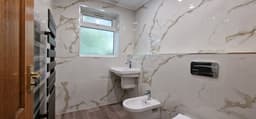 Three-Bathroom House with Wall-Mounted Suites, a Bathroom project by Lateres, Blackburn with Darwen (image 6 of 17)