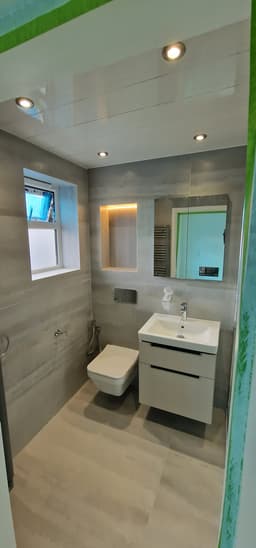 Three-Bathroom House with Wall-Mounted Suites, a Bathroom project by Lateres, Blackburn with Darwen (image 15 of 17)